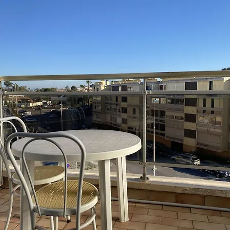 T1 Avec Terrasse, Parking & Climatisation A - Fr-1-553-283 Apartment *